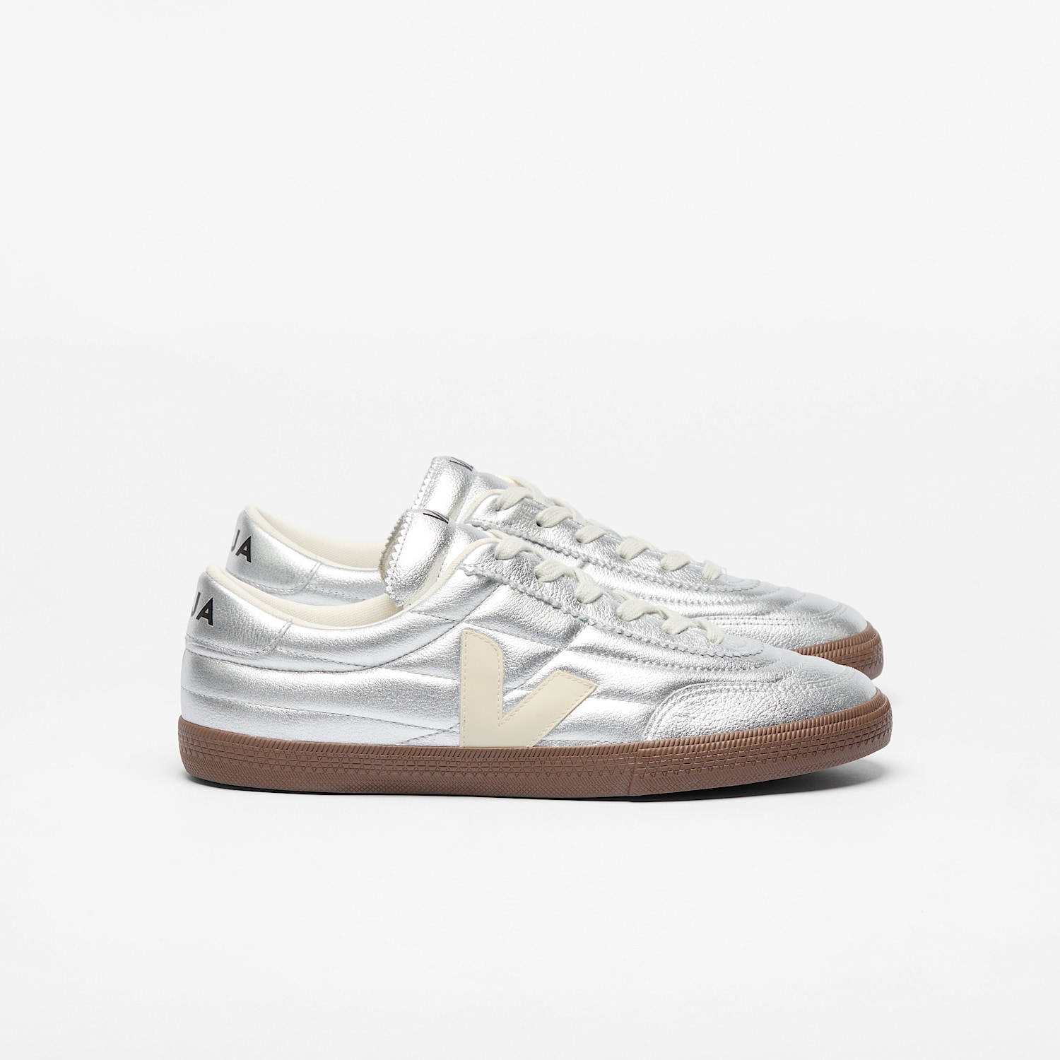 veja-sneakers-panenka-organic-leather-silver-fu2020893_1