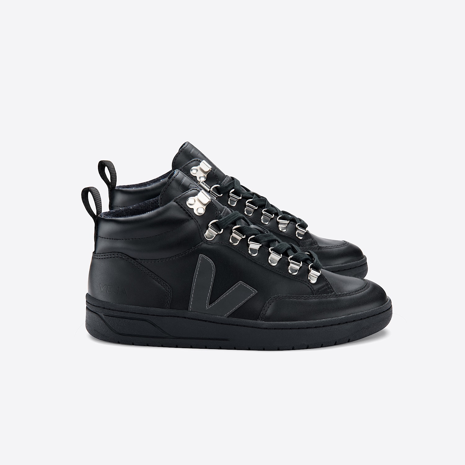 veja-sneakers-roraima-leather-black-qr0201949_1