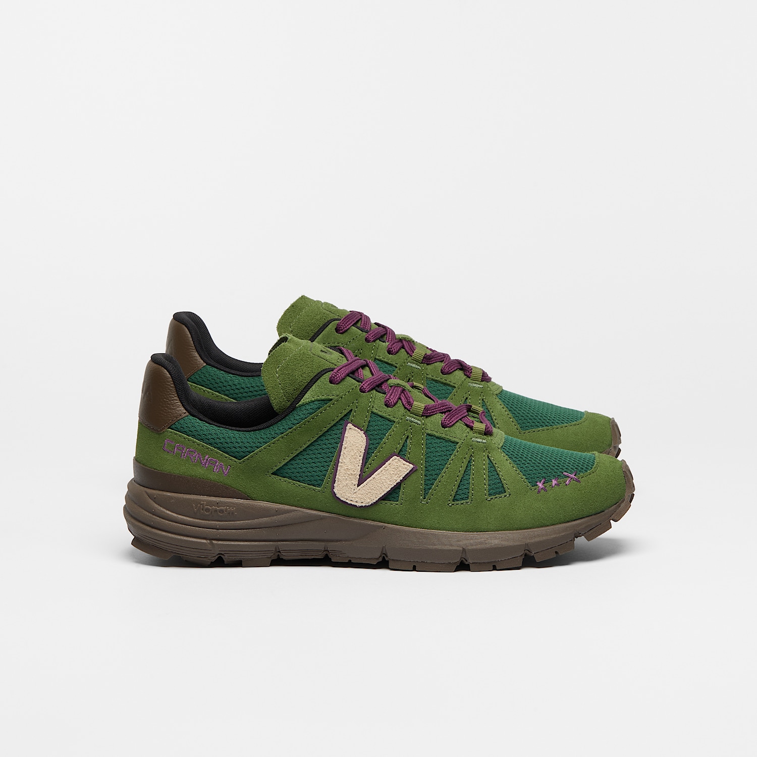veja-sneakers-salar-veja-x-carnan-recycled-green-al1821681_1