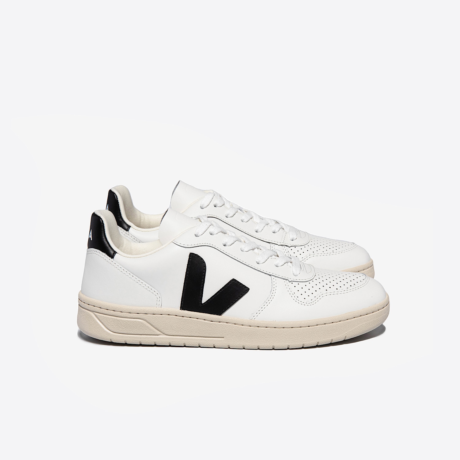 veja-sneakers-v-10-leather-white-vx0200005_1