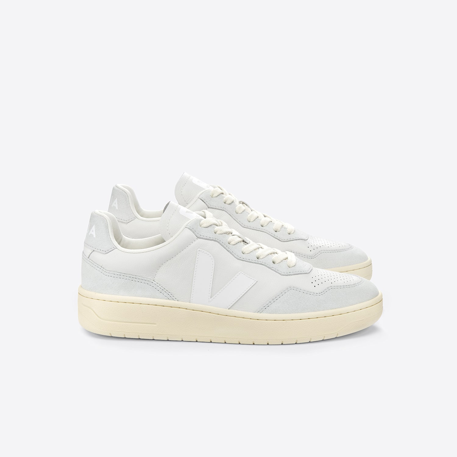 veja-sneakers-v-90-organic-cotton-white-vd2003379_1